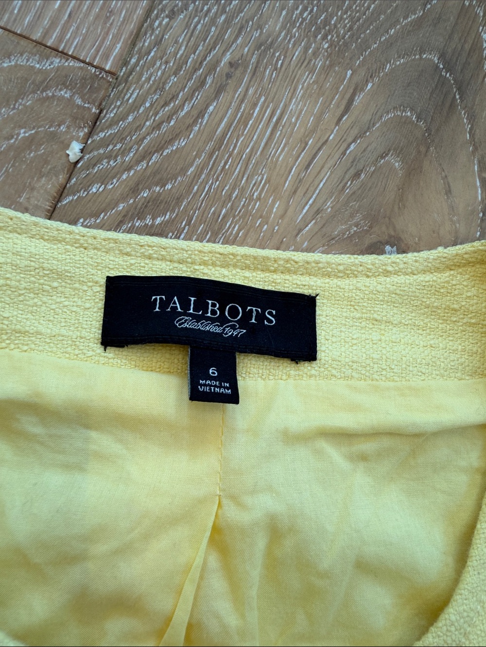 Talbots Yellow Blazer Size 6 - Picture 4 of 8